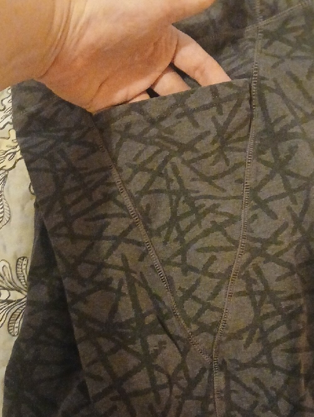 Black Abstract-Print Leggings for Women - Picture 3 of 5